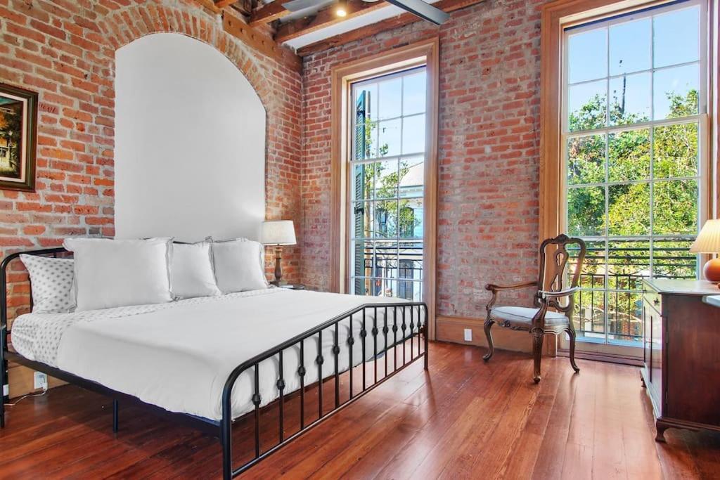 Fab 1838 Garden District 5Br With Parking And Balcony Apartment New Orleans Exterior photo