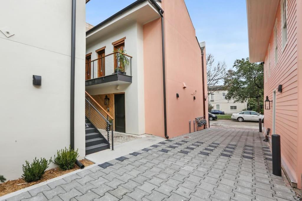 Fab 1838 Garden District 5Br With Parking And Balcony Apartment New Orleans Exterior photo